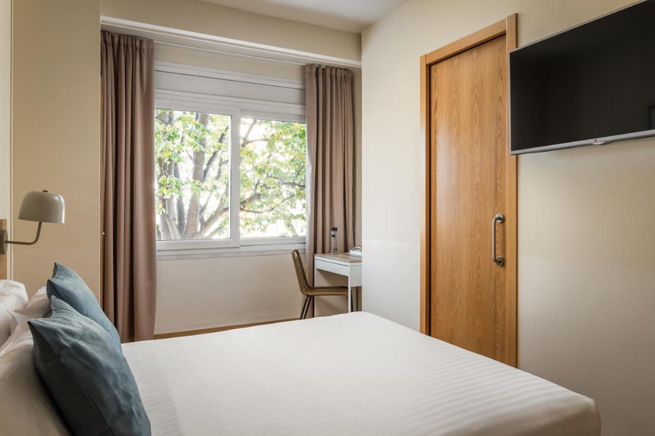 Bypillow Erba Girona Exterior photo