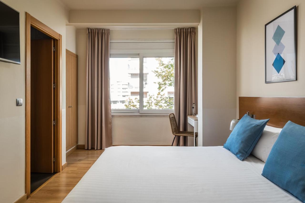 Bypillow Erba Girona Exterior photo