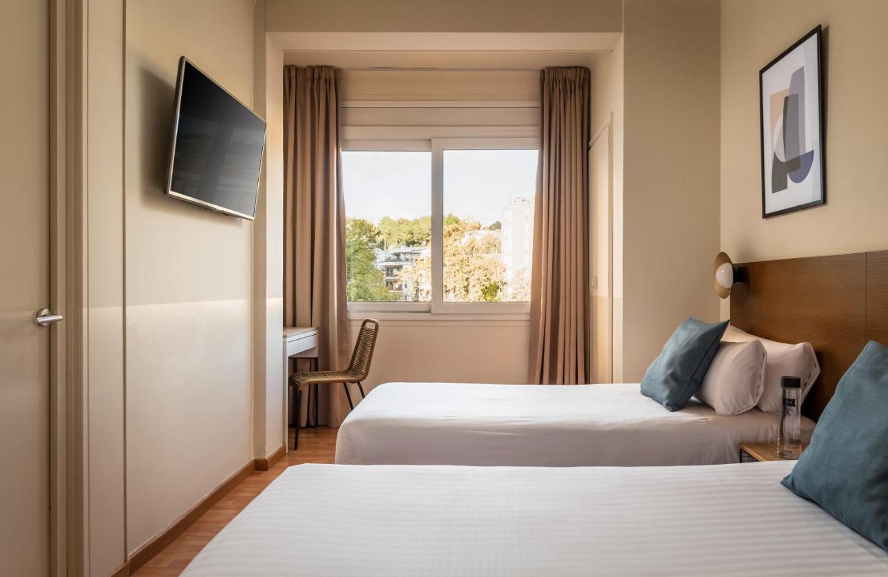 Bypillow Erba Girona Exterior photo