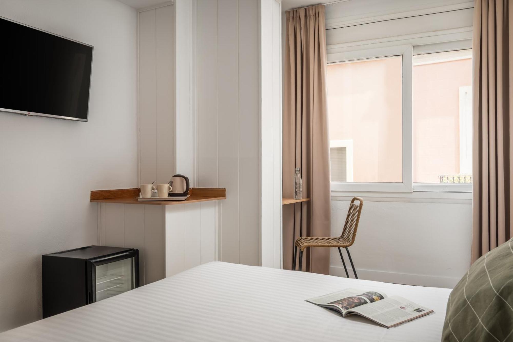 Bypillow Erba Girona Exterior photo