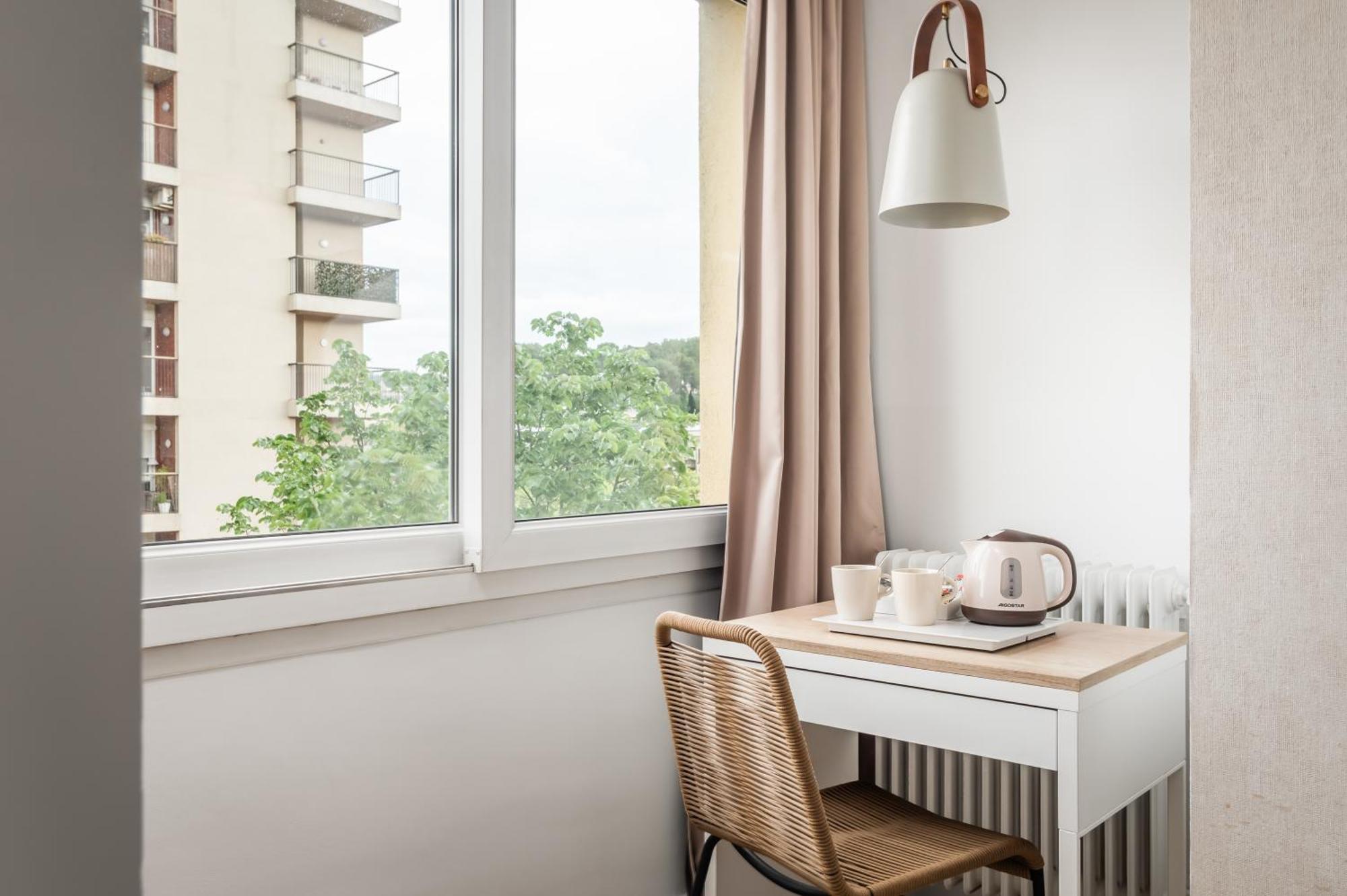 Bypillow Erba Girona Exterior photo