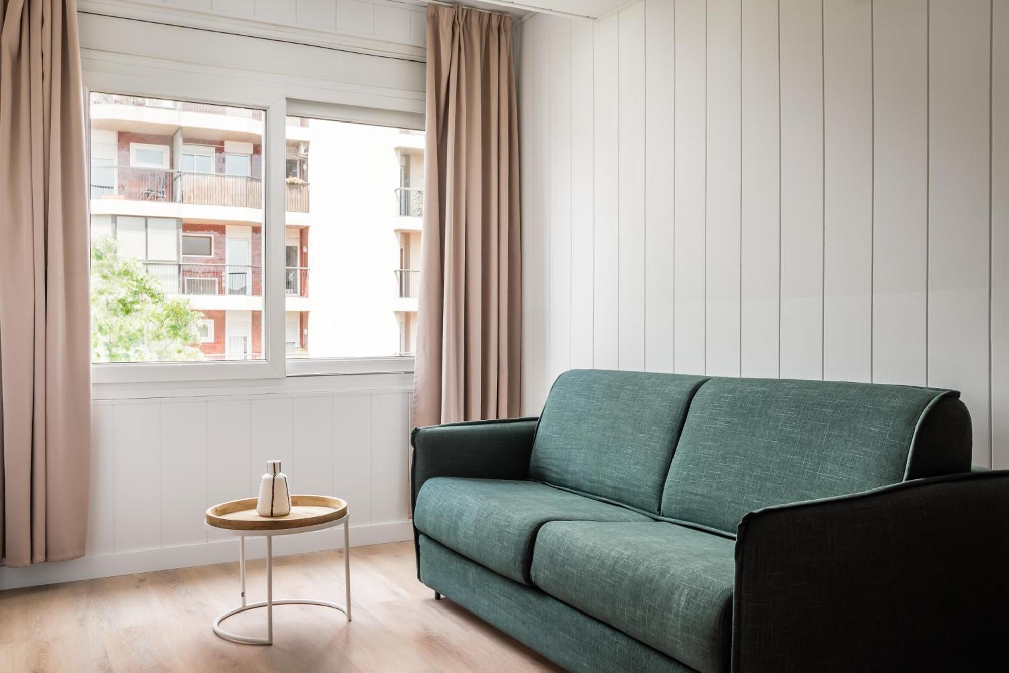 Bypillow Erba Girona Exterior photo